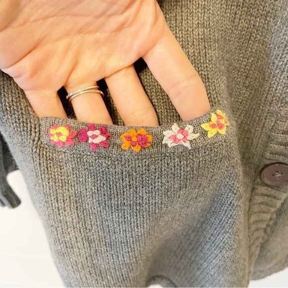 Hanna Anderson | Knit Long Hooded Embroidered Cardigan Sweater Size 150- US 12 - Picture 5 of 10